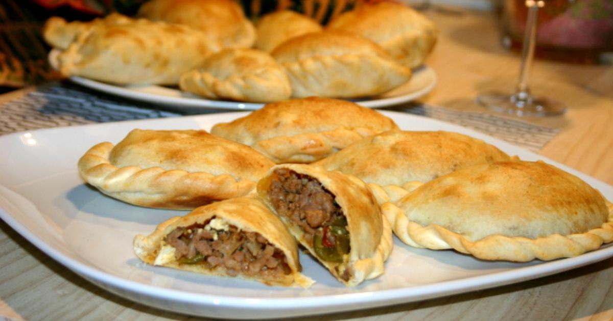 Empanadas de carne argentinas | Recetas Fáciles Reunidas