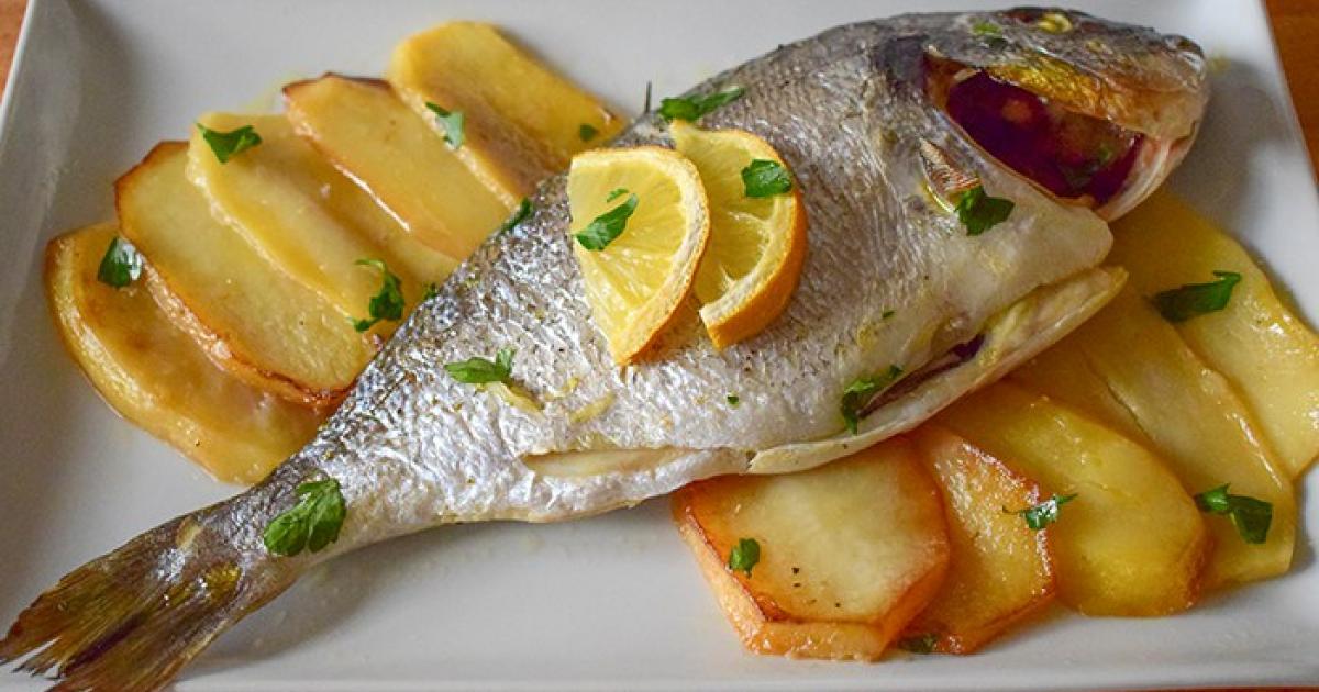 Dorada al horno | Recetas Fáciles Reunidas