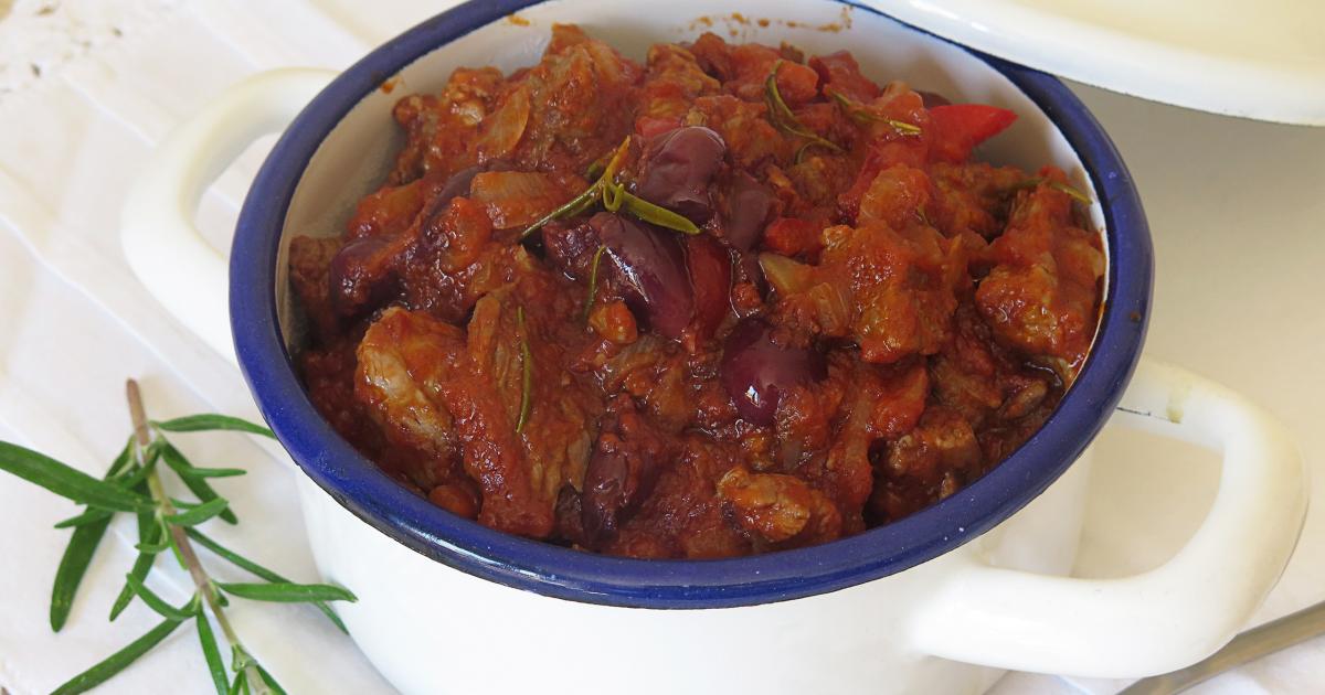 Guiso de ternera a la italiana | Recetas Fáciles Reunidas